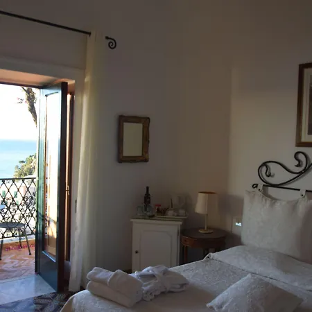 בית הארחה La Bizantina Luxury 4*